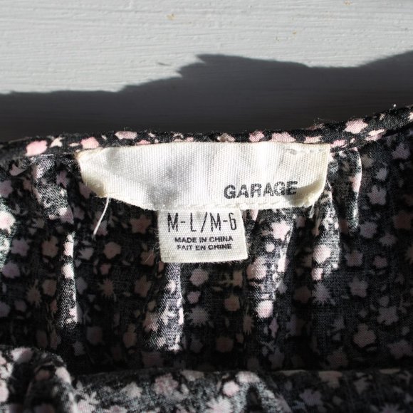 Black Floral Print Tiered Summer Mini Dress with Open Back - Picture 6 of 6